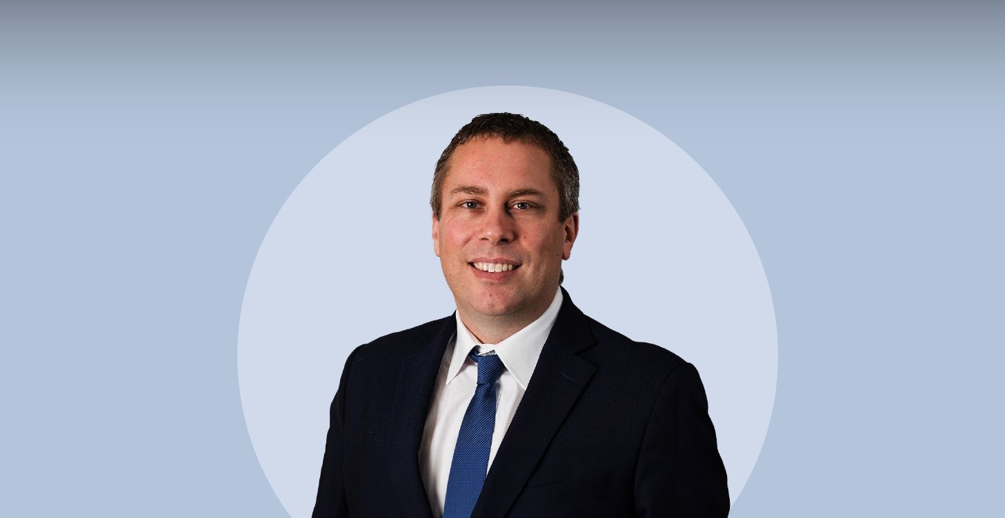 dr nathan stewart plastic surgery specialist based in perth